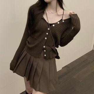 Plain Cardigan / Pleated Mini A-line Skirt
