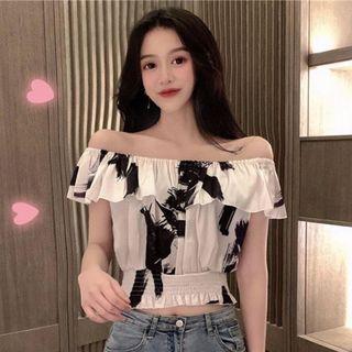 Off-shoulder Ruffled Printed Blouse
