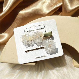 Set: Flower Acrylic Hair Clip + Hair Pin Set Of 1 - White - One Size