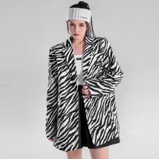 Single Breasted Zebra Print Blazer