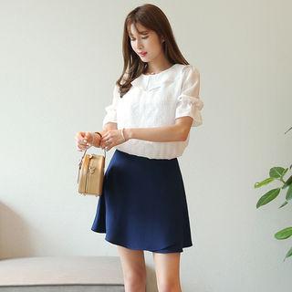 Zip-side Flare Skort