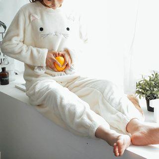 Loungewear Set: Cat Pullover + Pants
