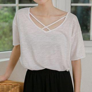 Short-sleeve Cross-strap Plain Top White - One Size