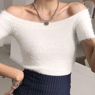 Short-sleeve Furry Cropped Knit Top