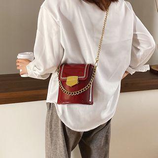 Embroidered Trim Patent Bucket Bag