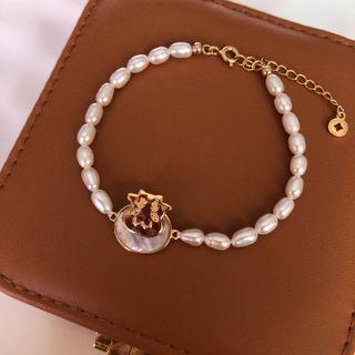 Cow Shell Freshwater Pearl Sterling Silver Bracelet