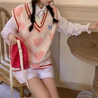 Heart Print Sweater Vest / Plain Shirt