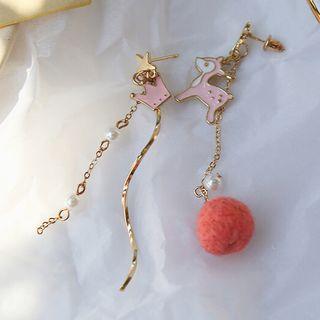 Non-matching Faux Pearl Bobble Deer & Crown Dangle Earring