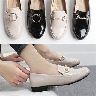 Round-toe Patent Loafers (2 Designs)