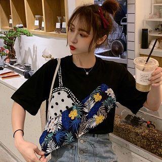 Mock Two-piece Short-sleeve Paneled Top