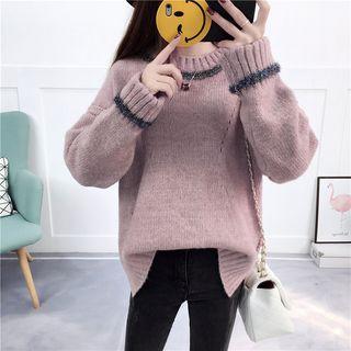 Crew-neck Contrast Trim Sweater