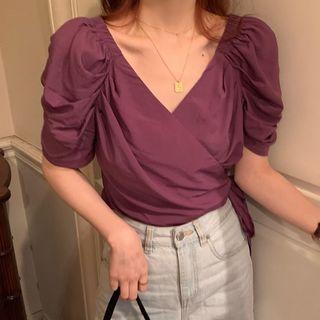Plain Short-sleeve V-neck Tie-hem Cropped Blouse Purple - One Size