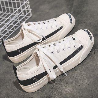 Lettering Lace-up Canvas Sneakers