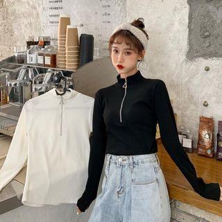 Plain High-neck T-shirt