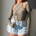 Set: Halter-neck Camisole Top + Long-sleeve Cropped T-shirt