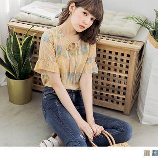 Bell Sleeve Print Lace-up Top