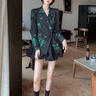 Print Blazer / Plain Sleeveless Dress