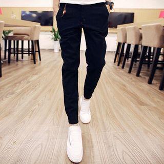Monochrome Tapered Pants