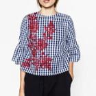 Elbow-sleeve Check Embroidered Top