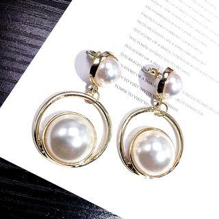 Faux Pearl Ear Stud Gold - One Size
