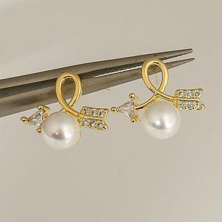 Arrow Rhinestone Faux Pearl Earring 1 Pair - Gold & White - One Size