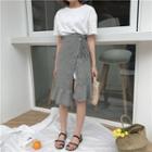 Set: Plain Short Sleeve T-shirt + Ruffle Hem Plaid Midi Skirt
