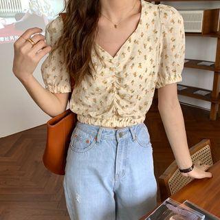 Floral Short-sleeve V-neck Cropped Blouse Yellow - One Size