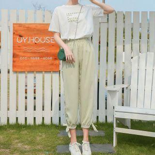 Printed Short-sleeve T-shirt / Cropped Harem Pants / Set