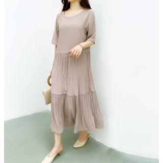 Elbow-sleeve Crinkled Midi A-line Dress