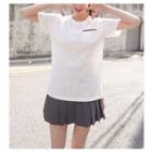 Dip-back Pocket T-shirt