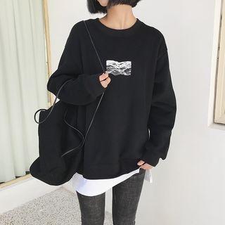 Mock Two-piece Printed Sweatshirt