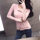 Long-sleeve Snap-buttoned Top