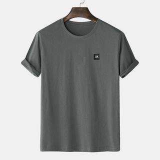 Short-sleeve Logo Applique T-shirt