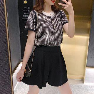 Set: Short-sleeve Plaid Knit Top + Shorts Set: Top & Shorts - Black - One Size