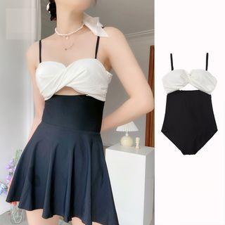 Set: Two Tone Cutout Swimsuit + Swim Skirt