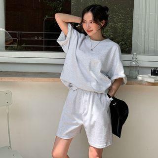 Sports Set: Boxy T-shirt + Shorts