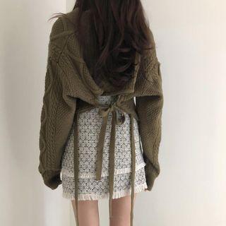 Tie-back Cable-knit Cropped Sweater
