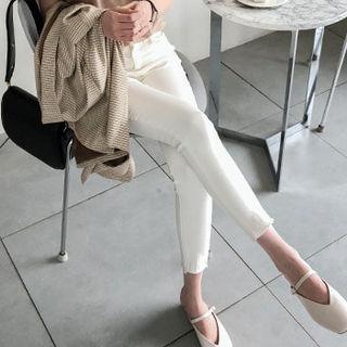 Frey-hem Flat-front Pants