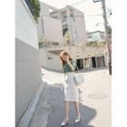 V-neck Shirred Silky T-shirt
