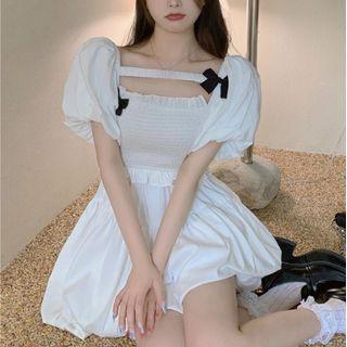 Puff-sleeve Smocked Bow A-line Dress Dress - White - One Size
