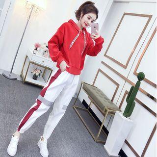 Drawstring Hoodie / Color Block Sweatpants