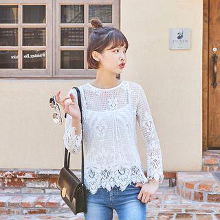 Key Hole-back Laced Blouse With Camisole