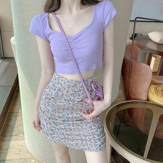 Plain Short-sleeve T-shirt / Flower Print Mini Pencil Skirt