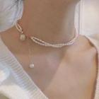 Flower Faux Pearl Choker White Faux Pearl - Gold - One Size