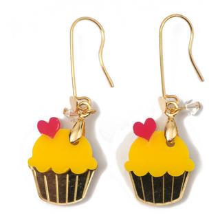 Sweet&co Mini Gold Yellow Cupcake Crystal Earrings Gold - One Size