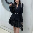 Puff-sleeve Blazer / A-line Skirt