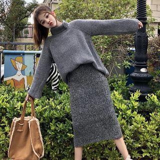 Turtleneck Sweater / Knit Midi Skirt