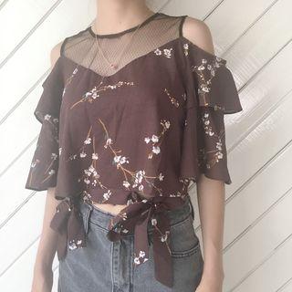 Mesh Panel Cutout Shoulder Elbow-sleeve Top