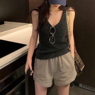 V-neck Knit Tank Top / Shorts
