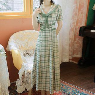 Short-sleeve Plaid Bow Midi A-line Dress